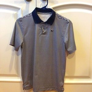 Boy’s vineyard vines polo shirt size M